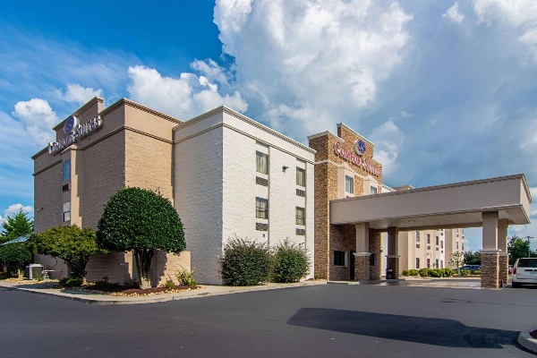 Comfort Suites Airport Alcoa image 2