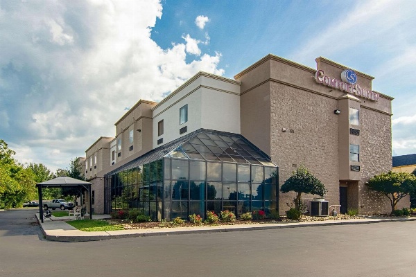 Comfort Suites Airport Alcoa image 3